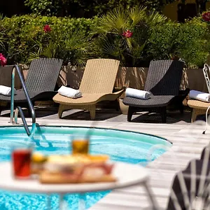 2* Hotel Condor-new 2022-con Piscina